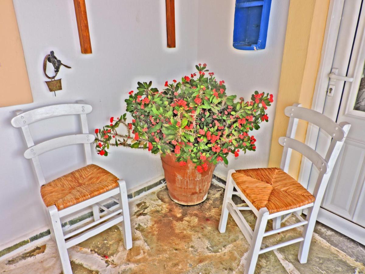 Maria Apartments Amoopi Exterior photo